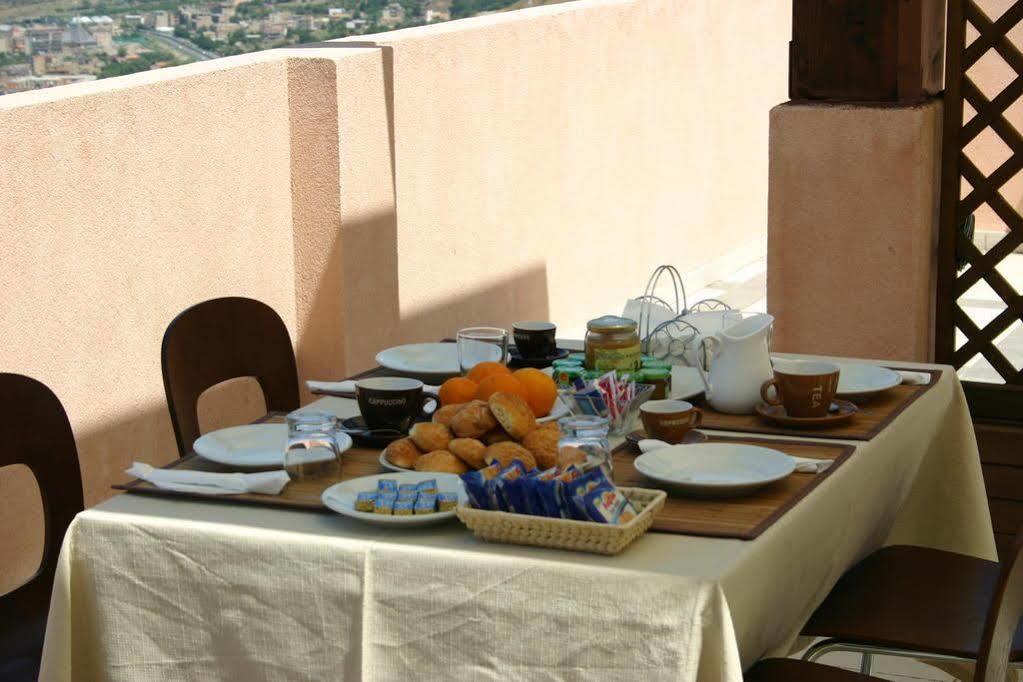 Il Giardino Di Ausonia Bed & Breakfast Reggio di Calabria Exterior photo