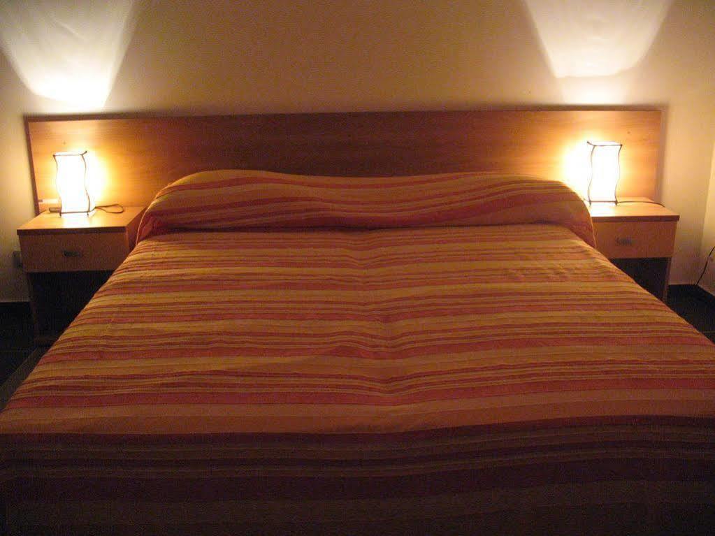 Il Giardino Di Ausonia Bed & Breakfast Reggio di Calabria Exterior photo