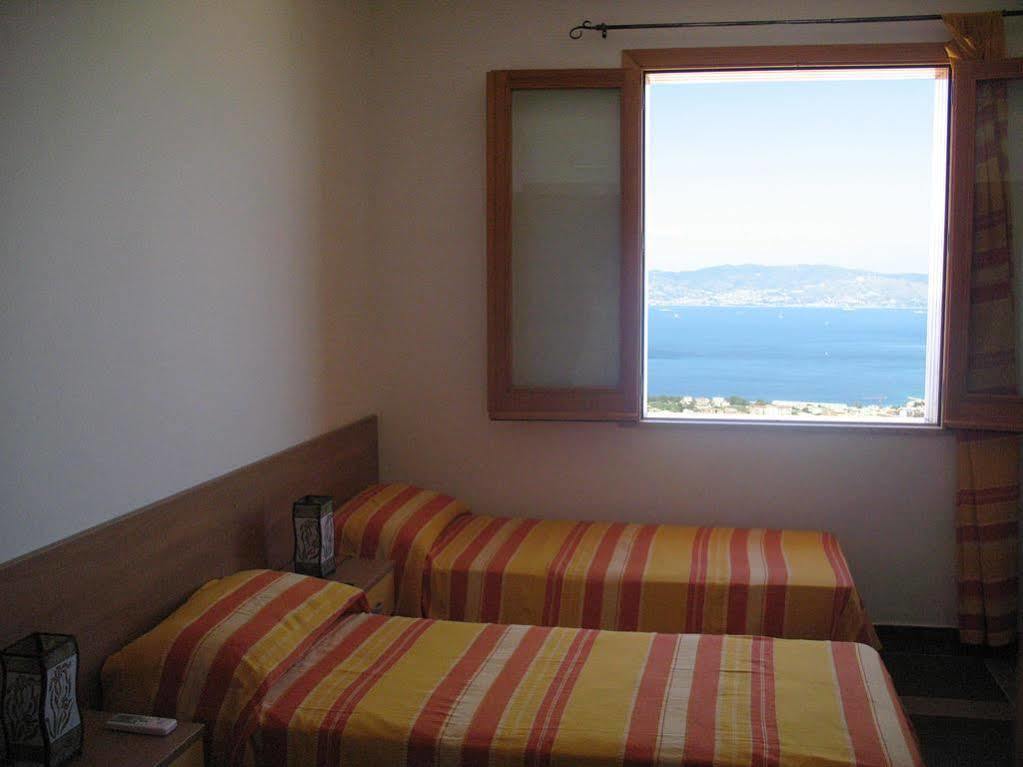 Il Giardino Di Ausonia Bed & Breakfast Reggio di Calabria Exterior photo